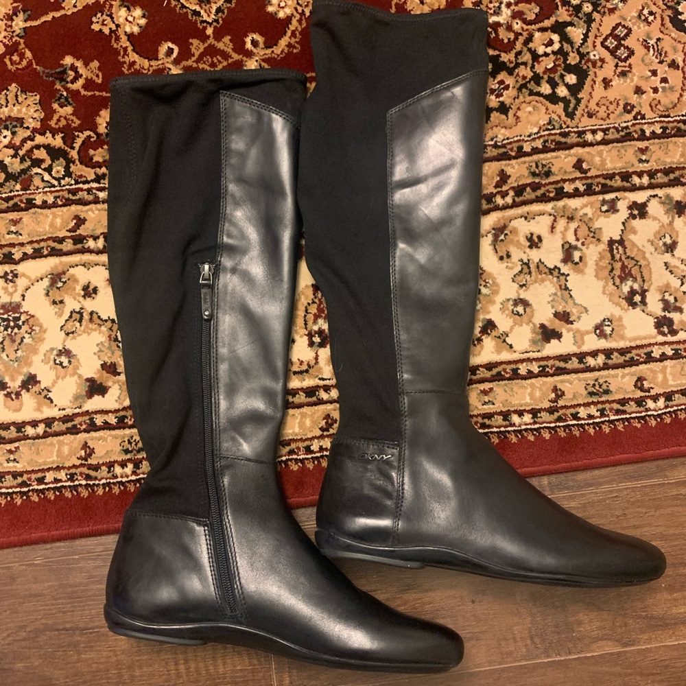 Brand new Black Knee-High Women's Boots DKNY size 7.5